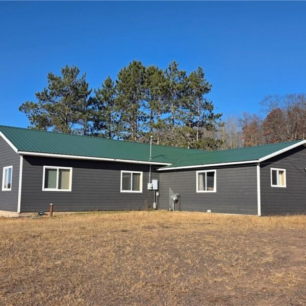 realtors in hayward wi