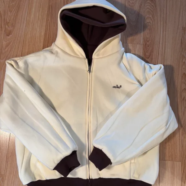 Extensive product Deputy Department range and high-quality materials