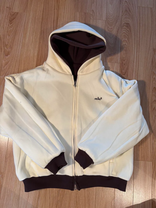 Extensive product Deputy Department range and high-quality materials