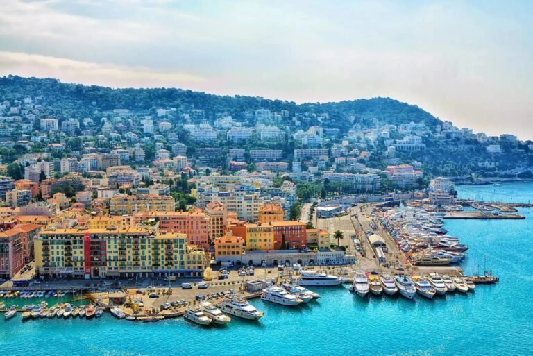 Private Yacht Vacations