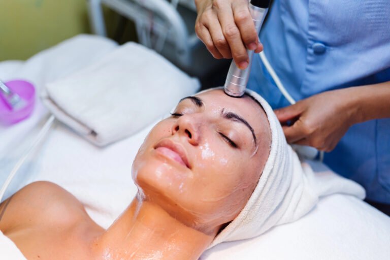 Hydrafacial-in-Mississauga