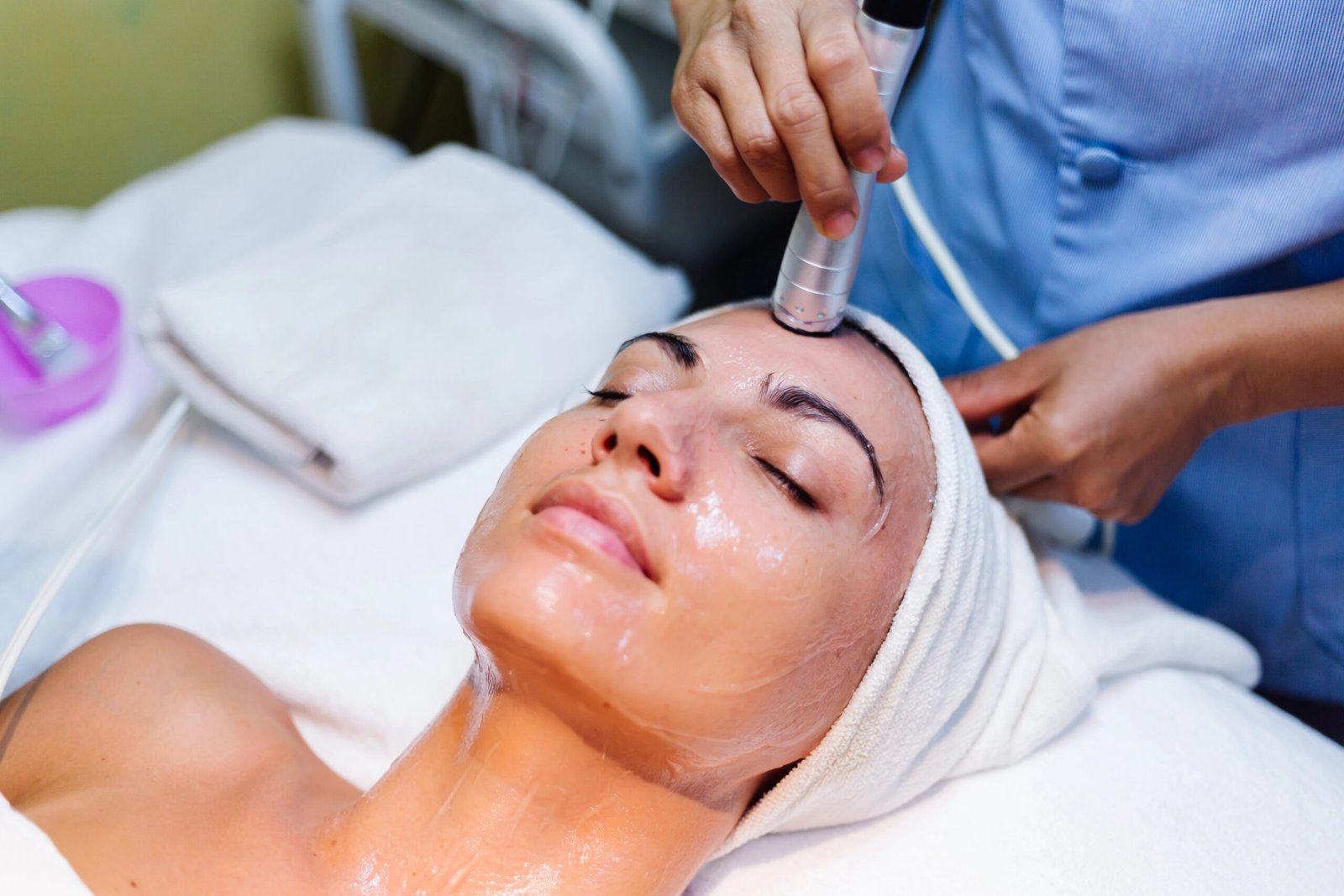 Hydrafacial-in-Mississauga