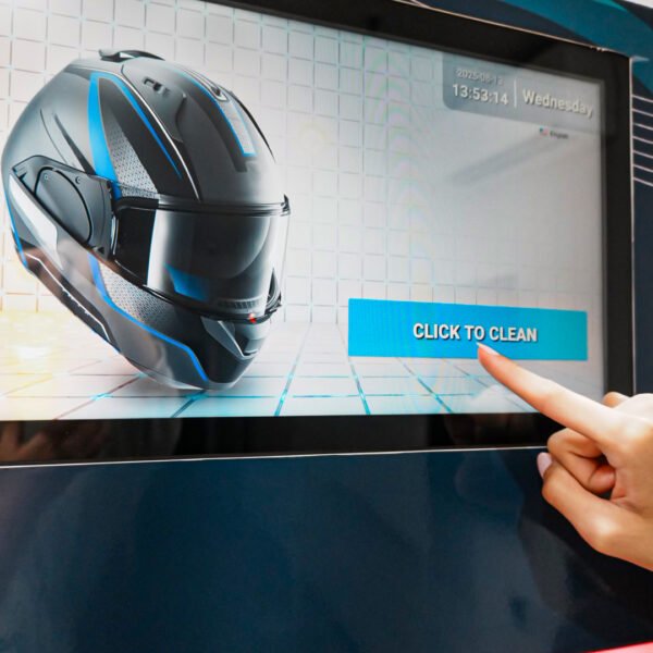 Helmet Cleaner machine