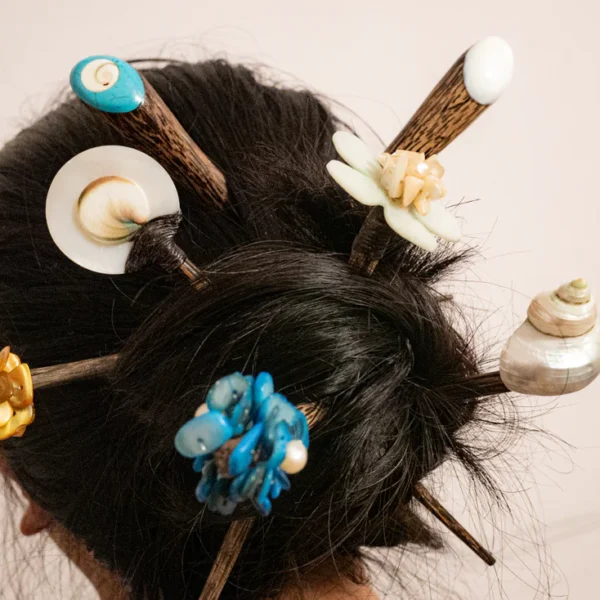 women handmade jewellery