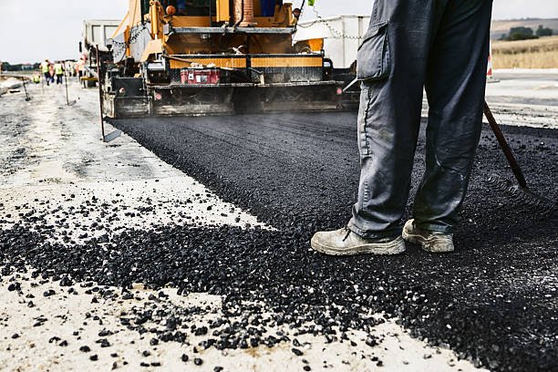 asphalt driveway repair and resurfacing