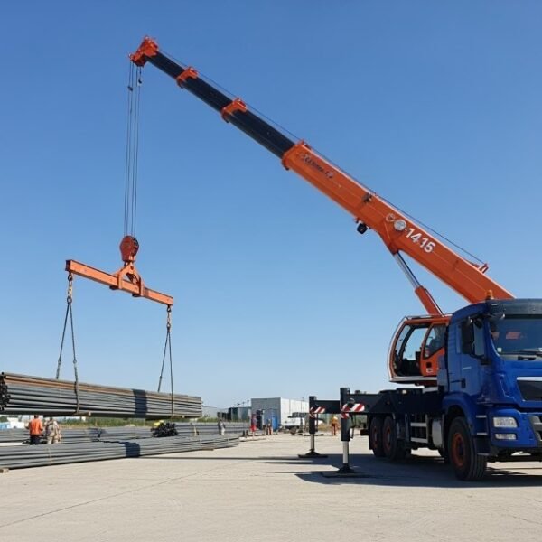 Crane Suppliers in UAE