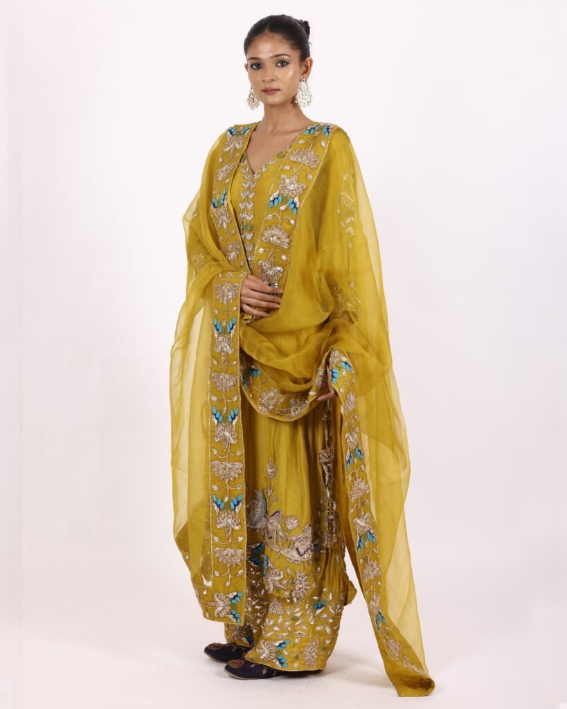 luxury-salwar-suits-for-women