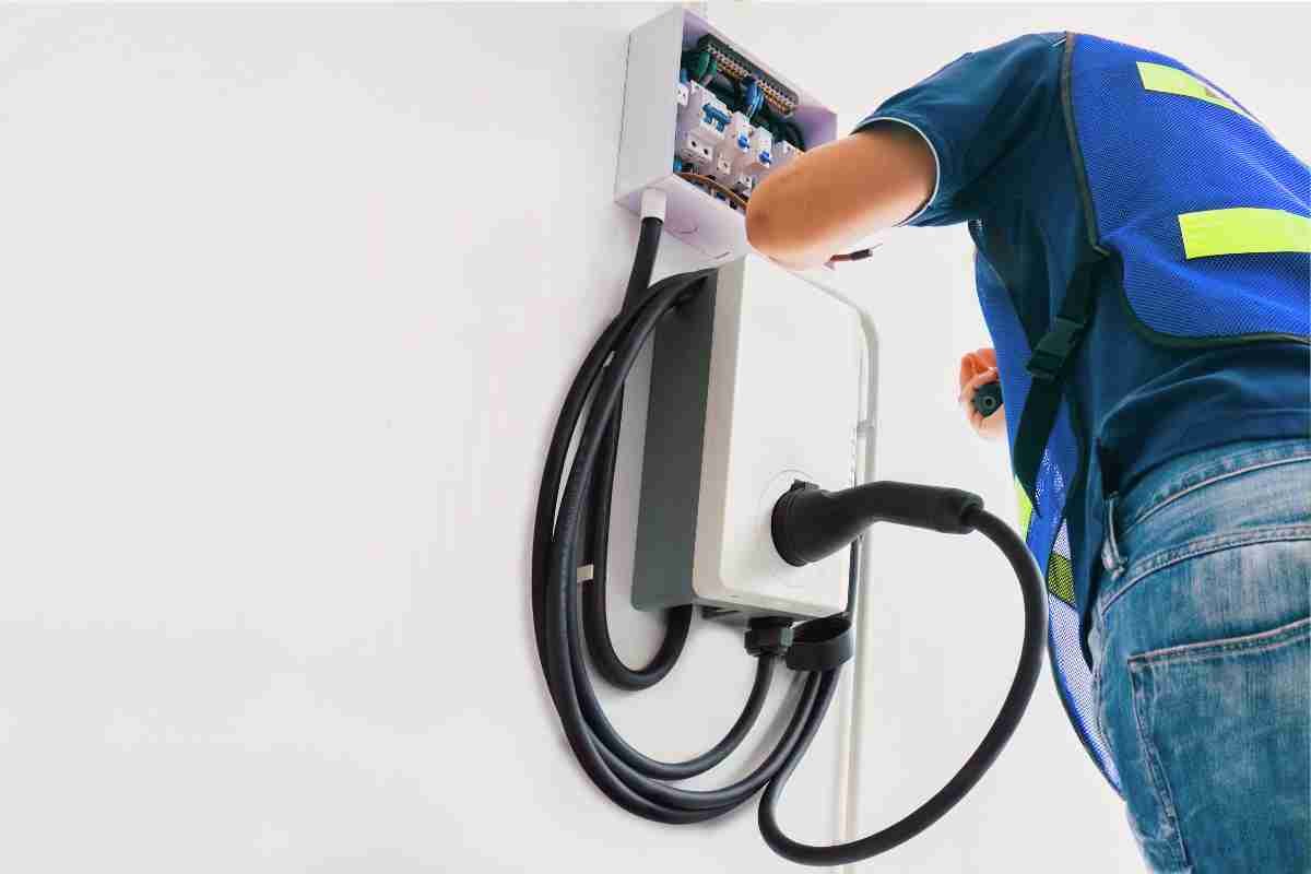EV Charger Installation in Montreal by Monsieur Electrique Inc