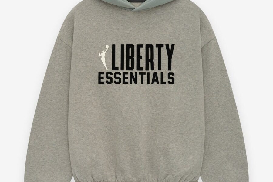 Fear of God Essentials Is the Uniform for Canadian ComfortFear of God Essentials Is the Uniform for Canadian Comfort