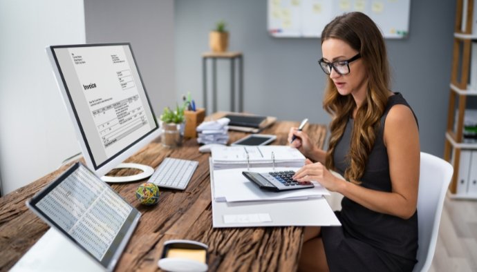 What Records Should Businesses Keep for Tax Purposes in Australia?