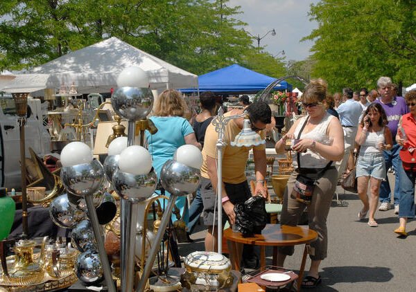 Biggest Flea Market In Chicago