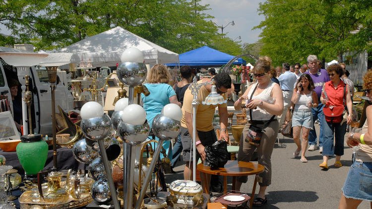 Biggest Flea Market In Chicago