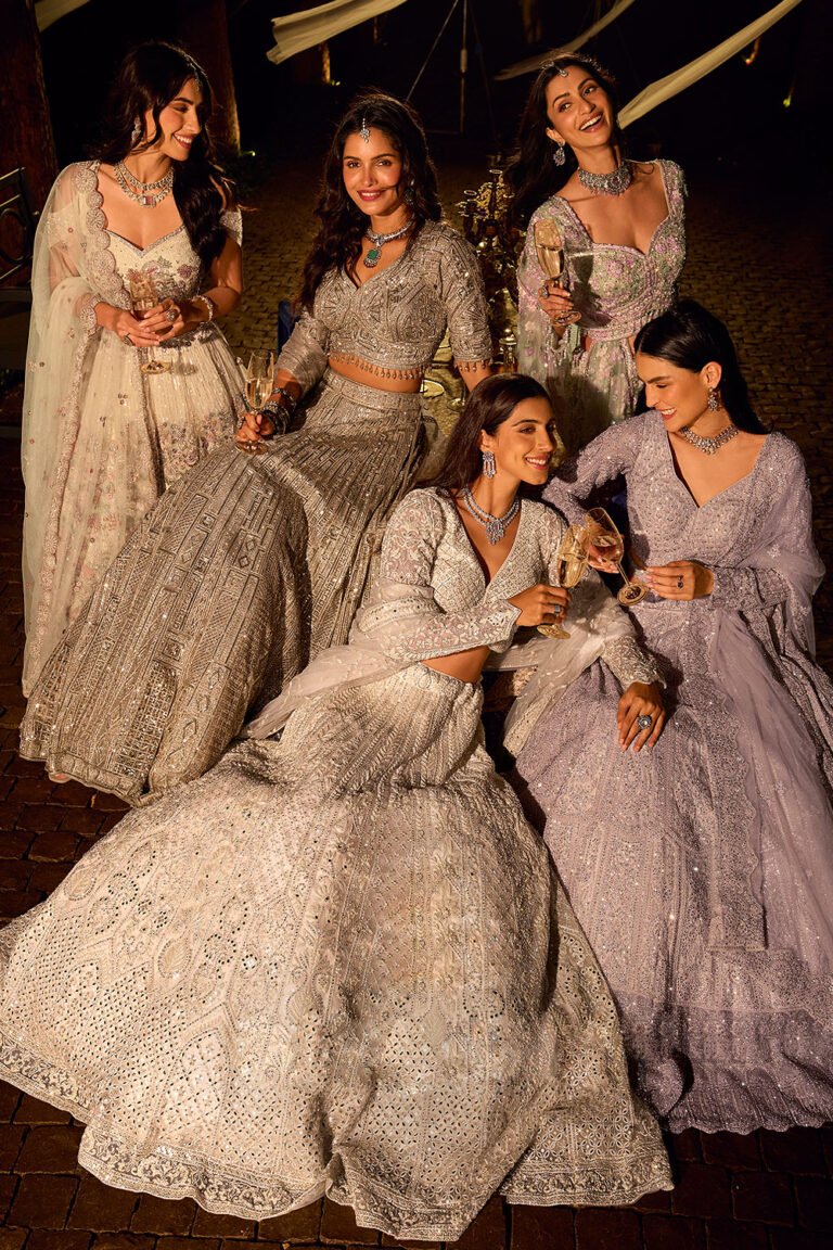 designer lehengas